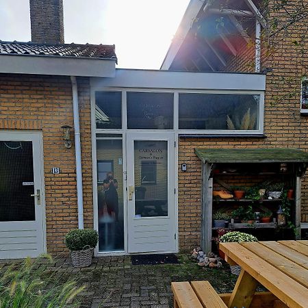 Carmen'S Stay In - Jaagweg 13 - Ilpendam - 15 Minuten Naar Amsterdam Met De Bus Exterior foto